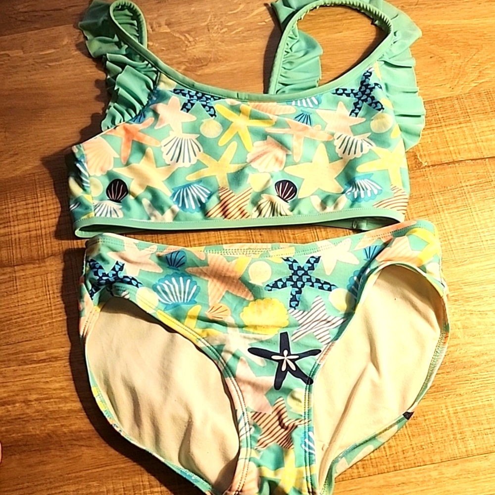 2 piece bathing suit